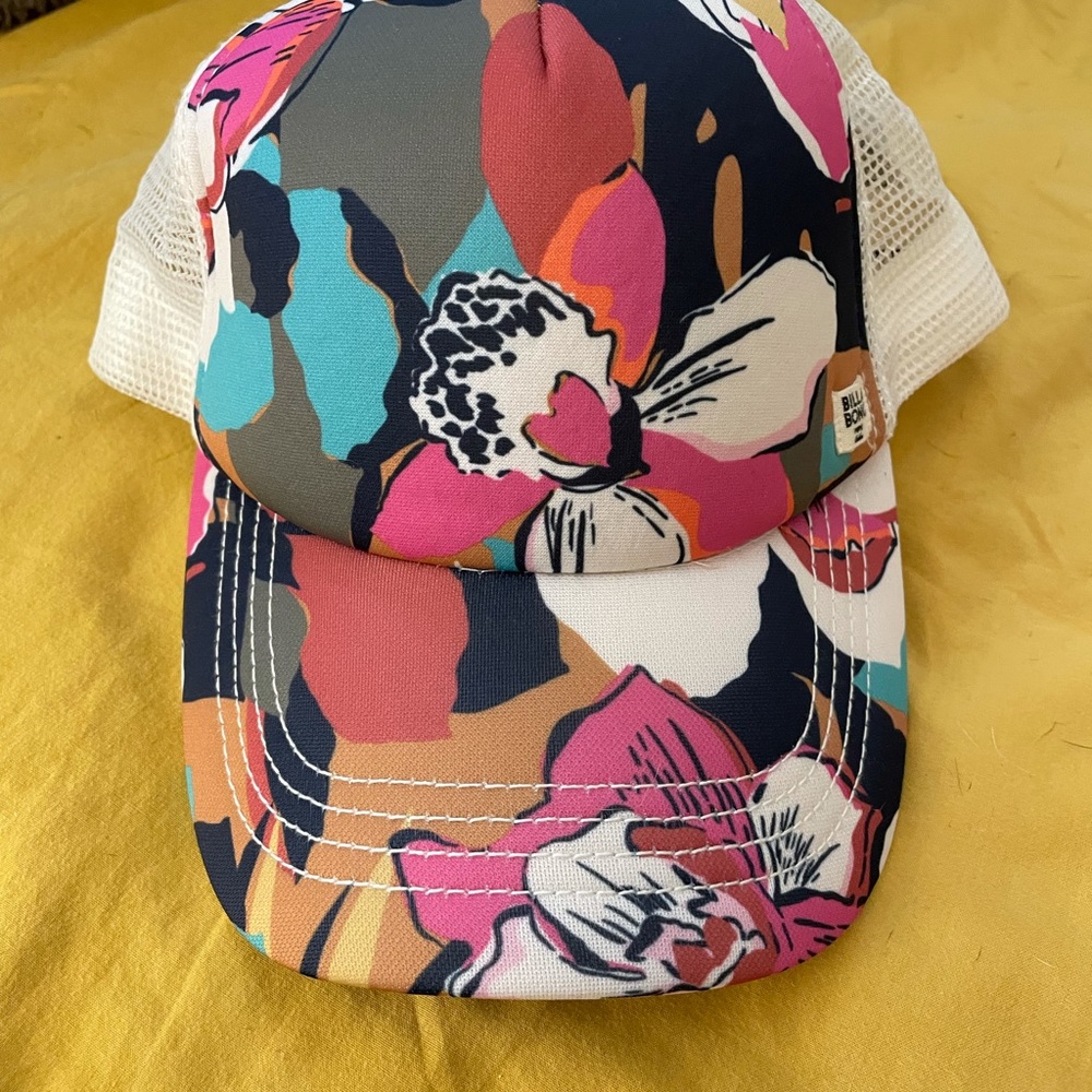 Billabong trucker hat